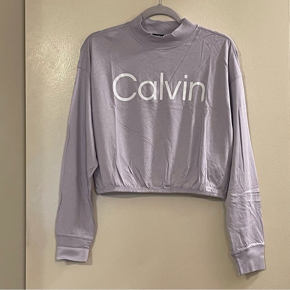 CALVIN KLEIN PERFORMANCE Logo Cropped Top Sweater in Lavender - Picture 1 of 4
